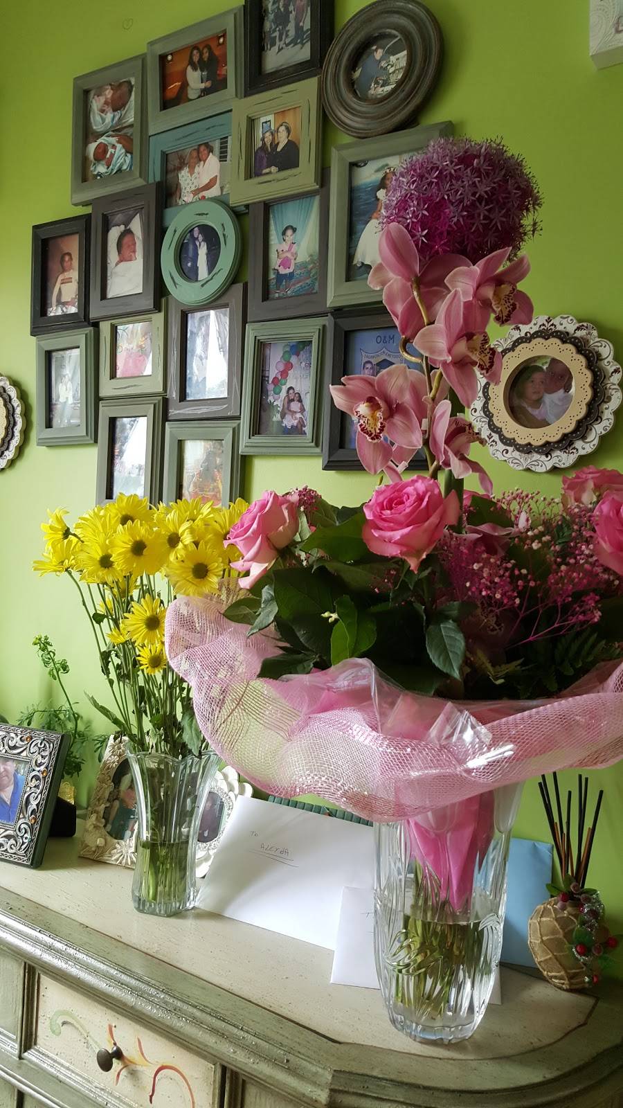 TGI Fridays | restaurant | 2034 Green Acres Mall, Valley Stream, NY 11581, USA | 5165994051 OR +1 516-599-4051