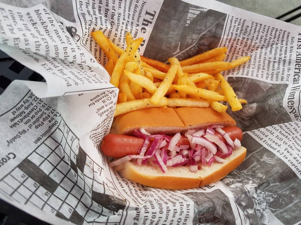 Big Freds Route 66 | restaurant | 13824 US-19, Hudson, FL 34667, USA | 7273784027 OR +1 727-378-4027