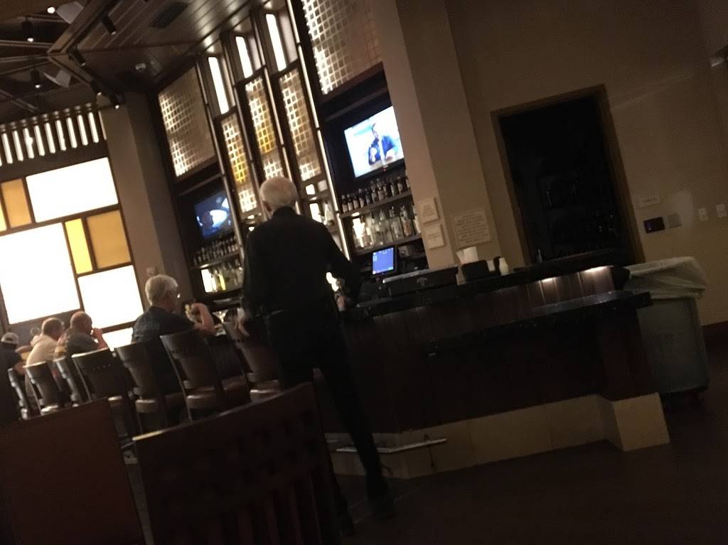 Kyngs Grille | restaurant | 4955 Kyngs Heath Rd, Kissimmee, FL 34746, USA | 4075974056 OR +1 407-597-4056