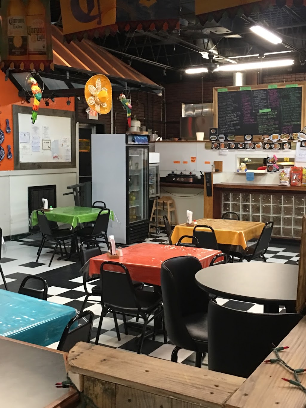 La Estrella Latin Market & Taqueria | restaurant | 804 St Mary St, Thibodaux, LA 70301, USA | 9854937348 OR +1 985-493-7348