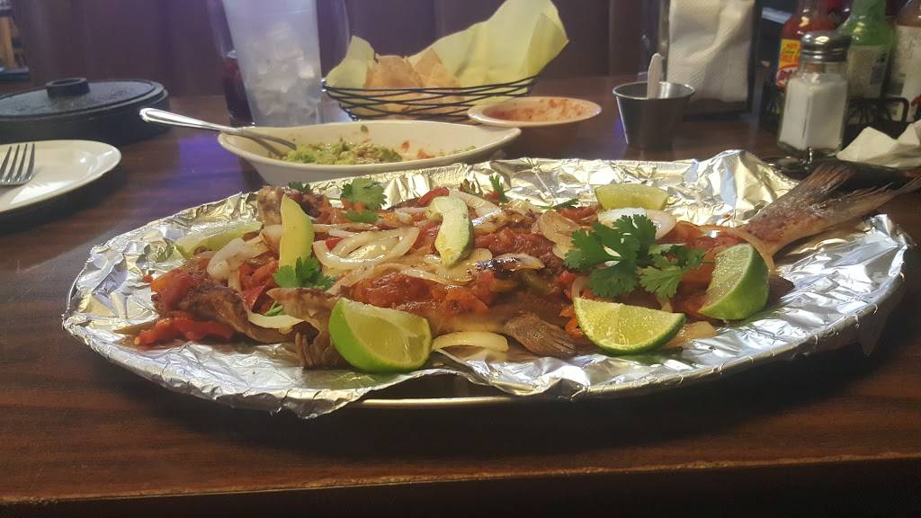 El Rey Del Marisco | restaurant | 501 N Harbor Blvd # E, Santa Ana, CA 92703, USA | 7145542193 OR +1 714-554-2193