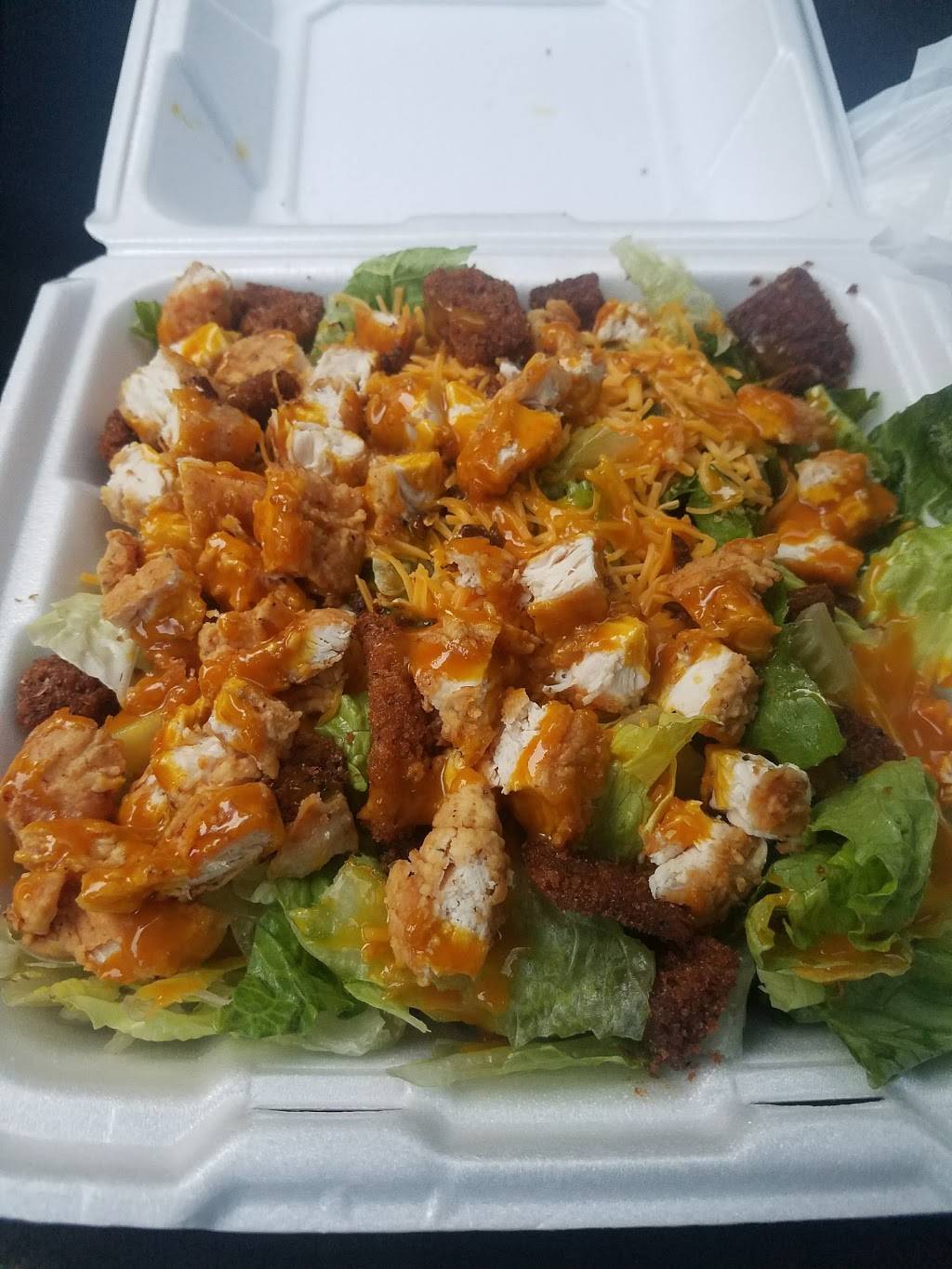 Ghot Wingz | restaurant | 2617 Gallatin Pike, Nashville, TN 37216, USA | 6152629200 OR +1 615-262-9200