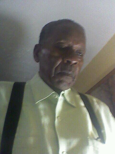 Knobbys Tavern | restaurant | 52 Holland St, Newark, NJ 07103, USA | 9738025537 OR +1 973-802-5537