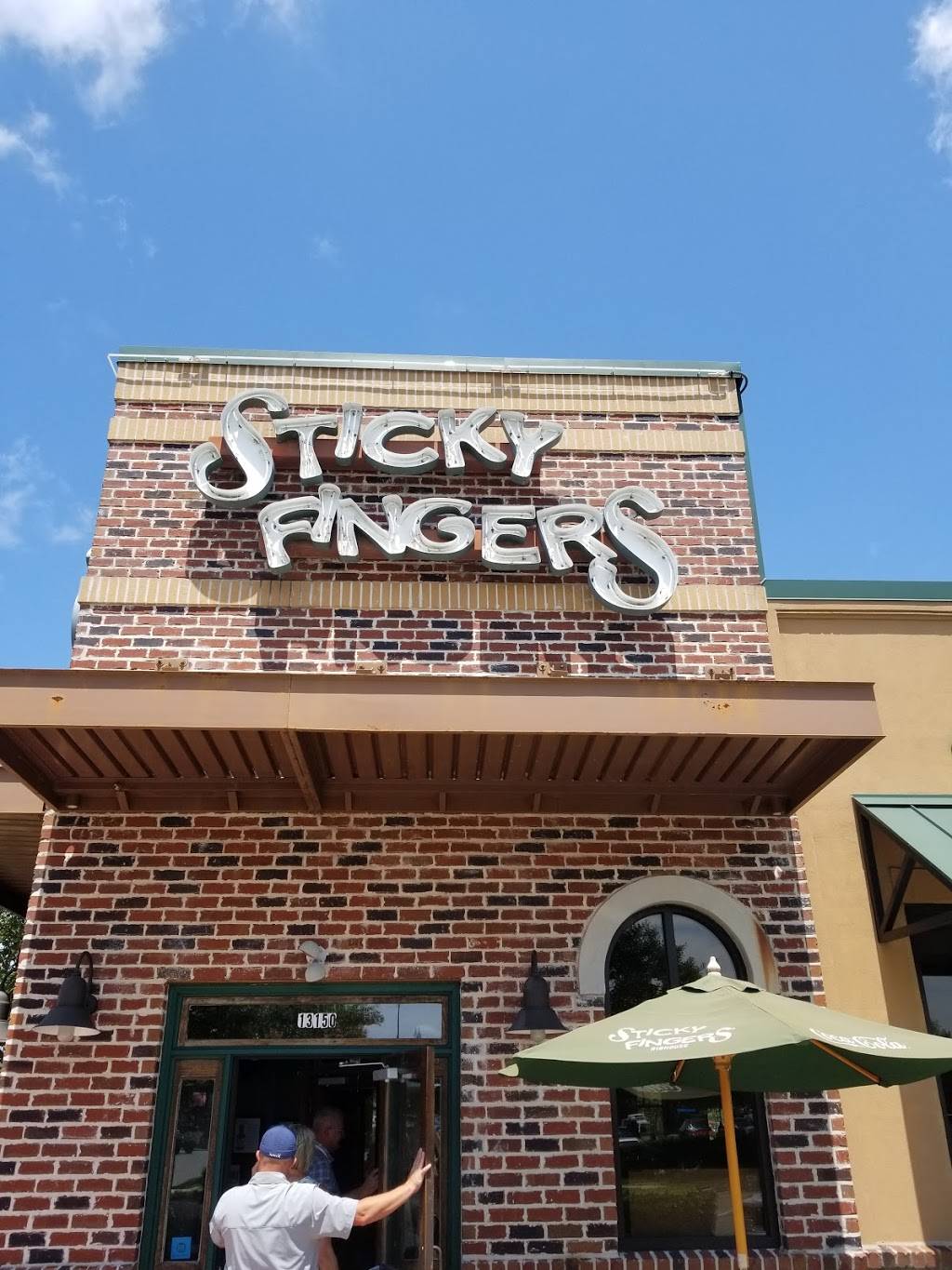 Sticky Fingers Ribhouse | restaurant | 13150 City Station Dr, Jacksonville, FL 32218, USA | 9043097427 OR +1 904-309-7427