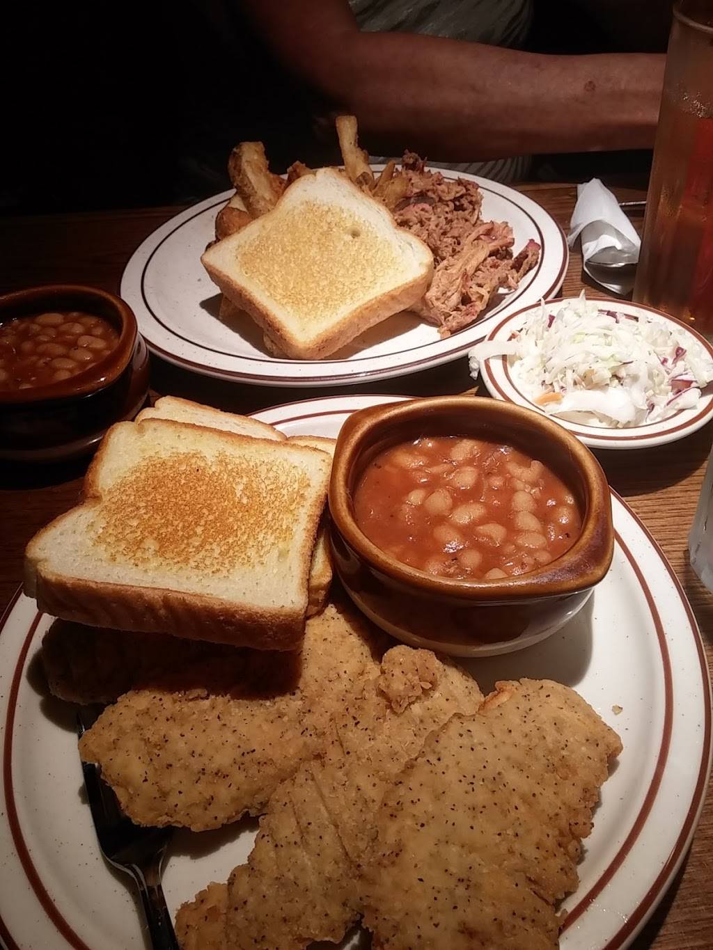 Firehouse Restaurant | restaurant | 627 W Walnut St, Johnson City, TN 37604, USA | 4239297377 OR +1 423-929-7377