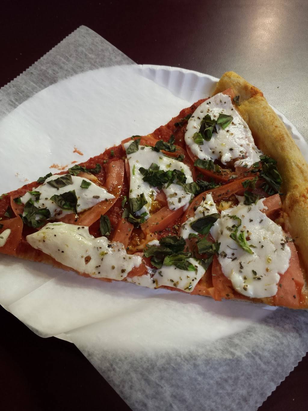 Cestras Pizza III | restaurant | 44 Westchester Square, Bronx, NY 10461, USA | 3476913493 OR +1 347-691-3493