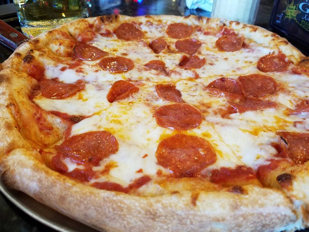 Guss New York Pizza & Bar | restaurant | 13824 W McDowell Rd #100, Goodyear, AZ 85395, USA | 6239354488 OR +1 623-935-4488