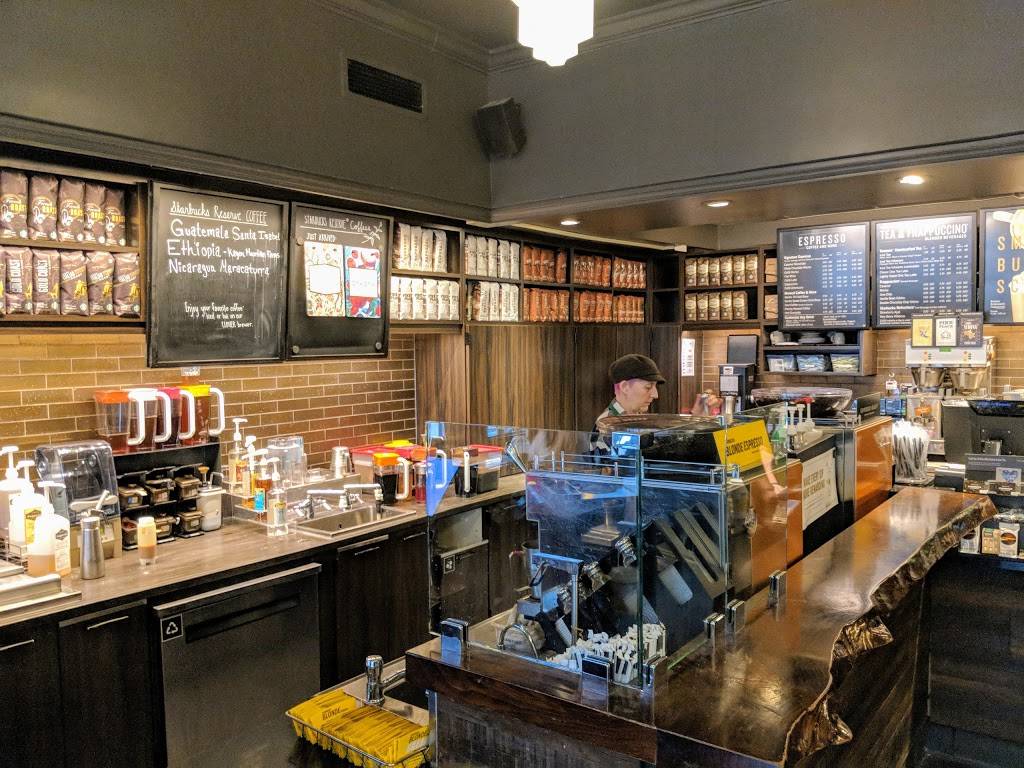 Starbucks | cafe | 1701 W Division St, Chicago, IL 60622, USA | 7732525084 OR +1 773-252-5084