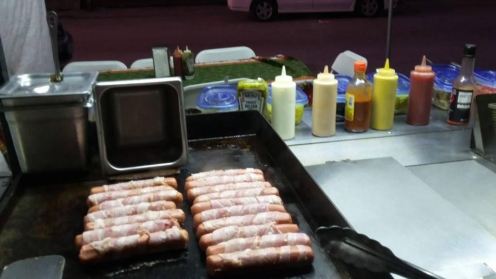 H&H HAMBURGUESAD&HOTDOGS | restaurant | Calle José Haros Aguilar 241, Lucio Blanco, 22706 Rosarito, B.C., Mexico | 016611030560 OR +52 661 103 0560