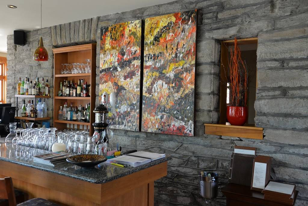 Table Du Chef | restaurant | 11 Rue Victoria, Sherbrooke, QC J1H 3H8, Canada | 8195622258 OR +1 819-562-2258