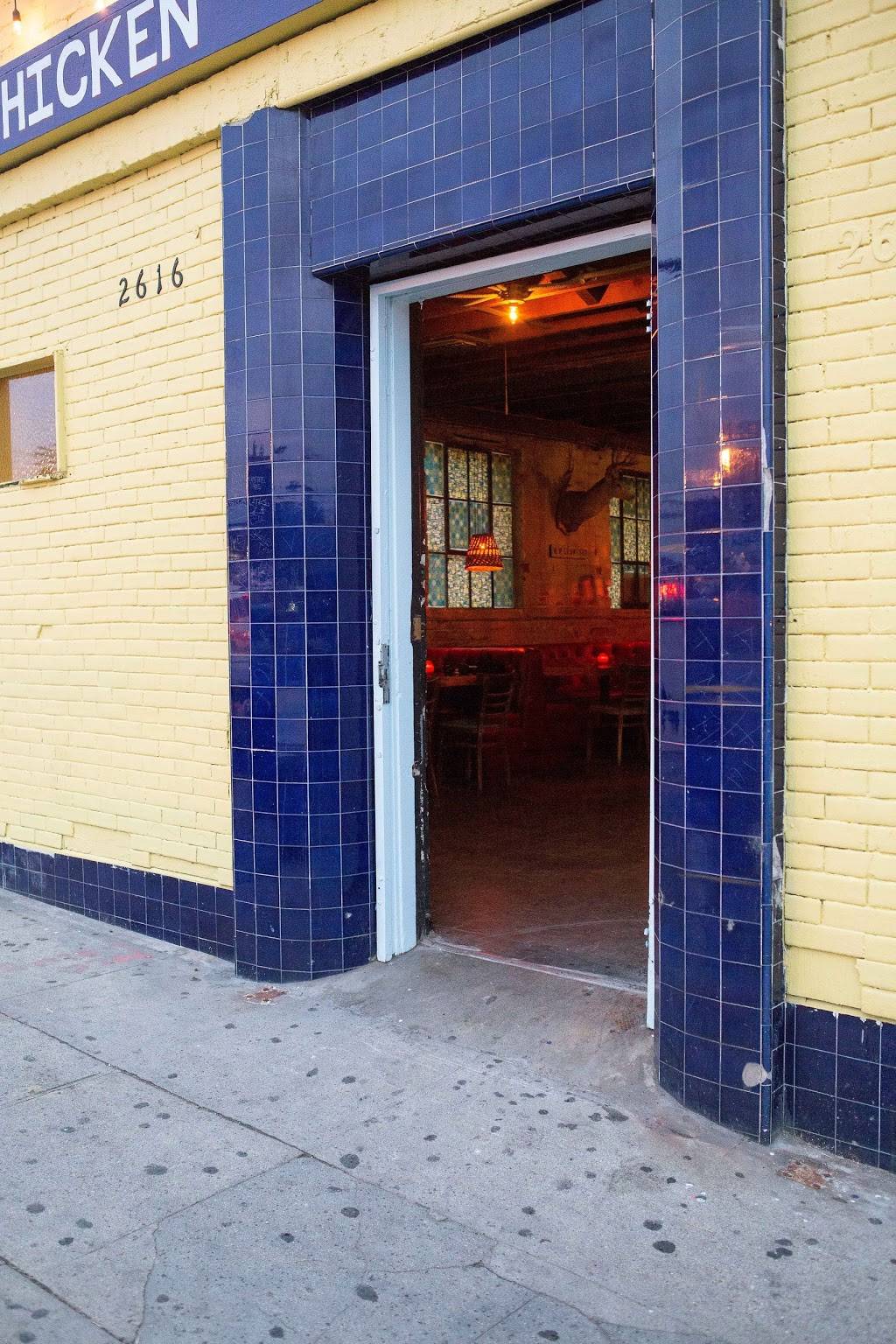 Crawfords | restaurant | 2616 Beverly Blvd, Los Angeles, CA 90057, USA | 2135683133 OR +1 213-568-3133