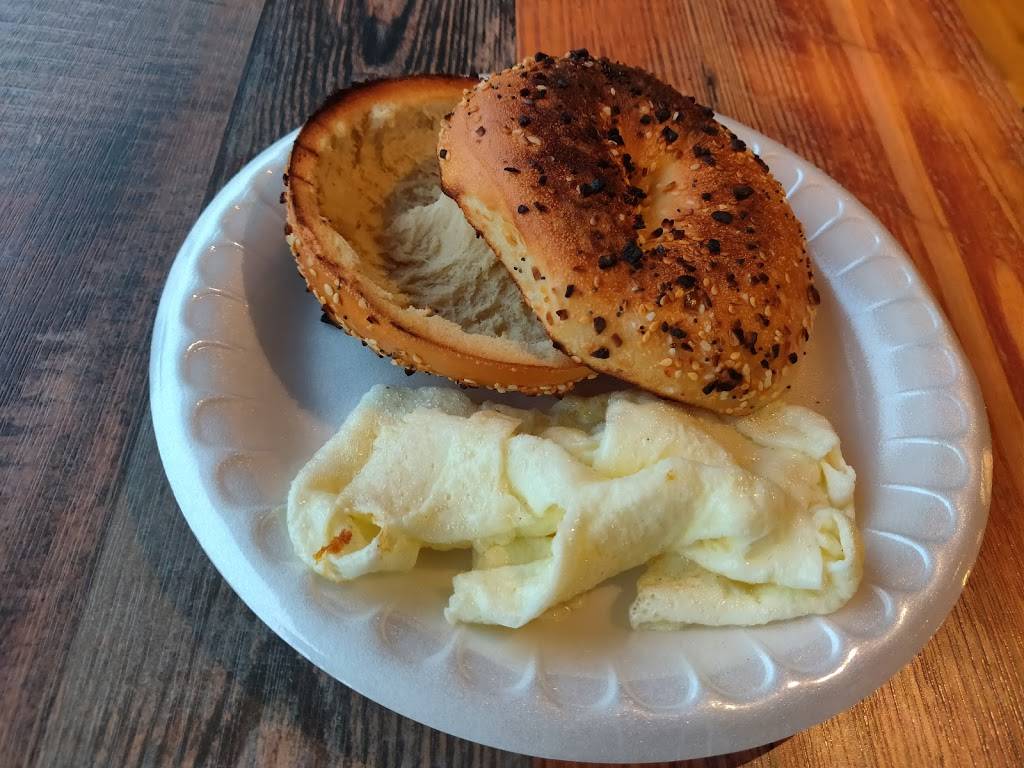 Gotta Getta Bagel Of Woodmere | restaurant | 1039 Broadway, Woodmere, NY 11598, USA | 5165696628 OR +1 516-569-6628