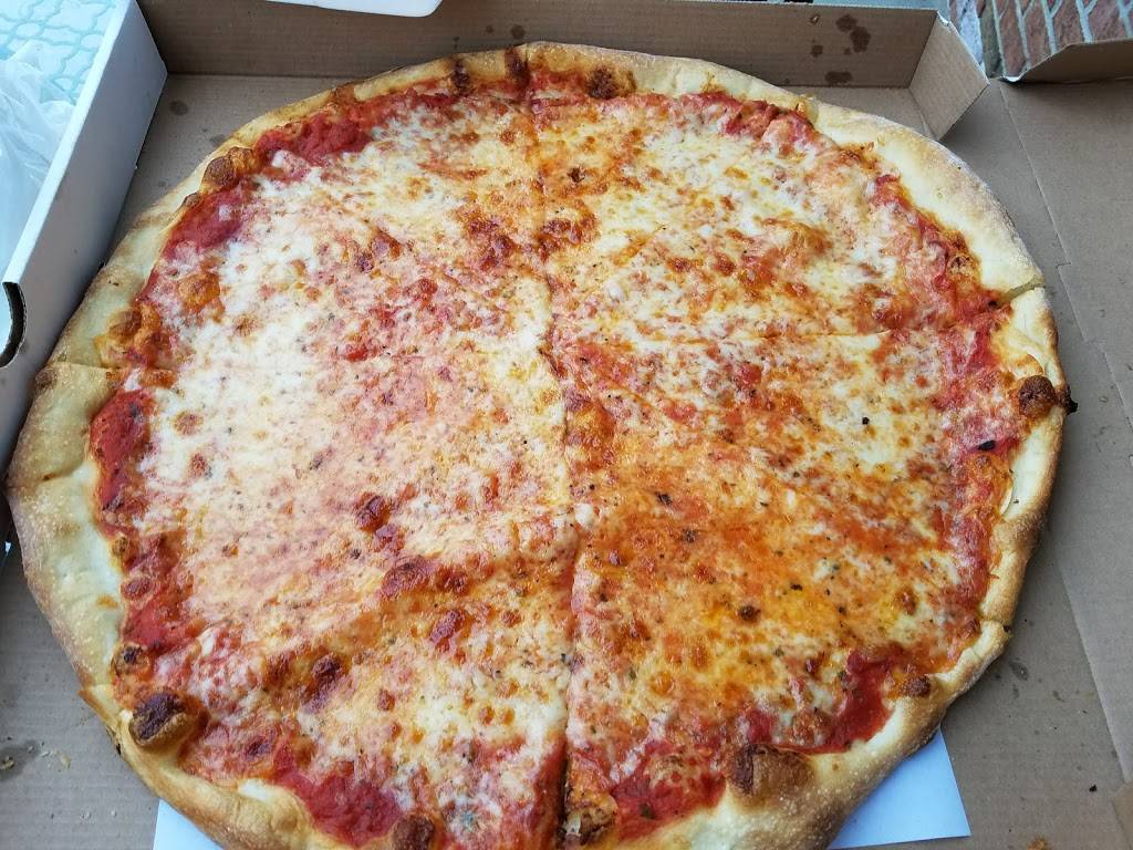 Paganos Pizzeria | restaurant | 46455 Middle Rd #103, Southold, NY 11971, USA | 6317653400 OR +1 631-765-3400