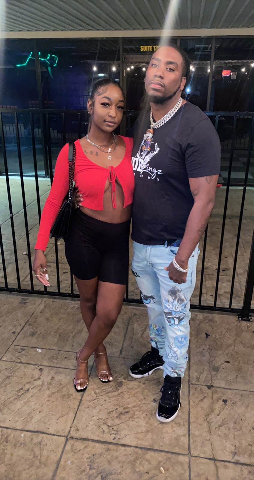 Luna hookah lounge bar & grill | restaurant | 10541 Cypress Creek Pkwy, Houston, TX 77070, USA | 8329124395 OR +1 832-912-4395