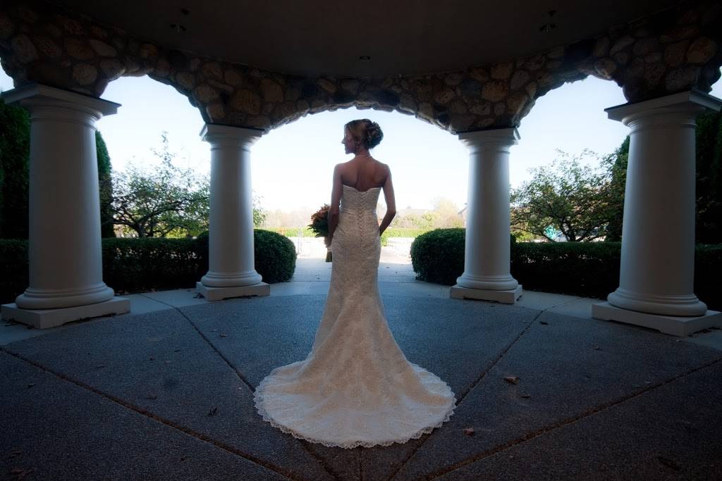 Boulder Ridge Country Club | restaurant | 350 Boulder Dr, Lake in the Hills, IL 60156, USA | 8478543010 OR +1 847-854-3010