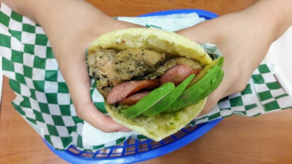 Rika Arepa Express | restaurant | 3650 E Flamingo Rd, Las Vegas, NV 89121, USA | 7027458759 OR +1 702-745-8759