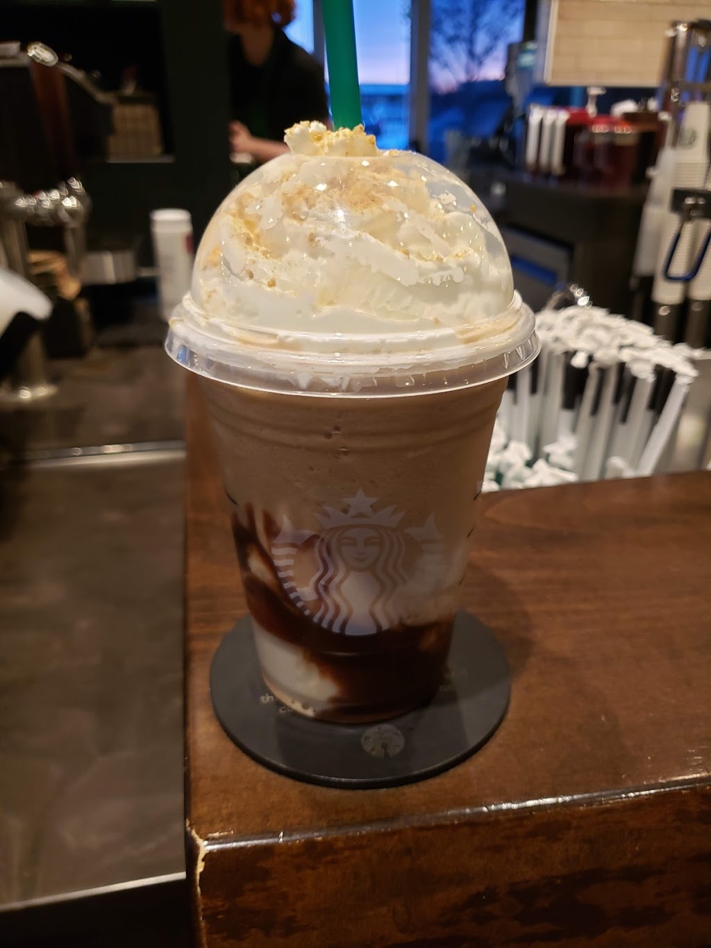 Starbucks | cafe | 3312 W Touhy Ave, Skokie, IL 60076, USA | 8477638485 OR +1 847-763-8485