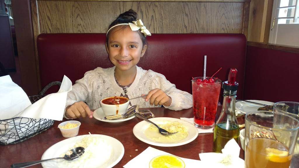 Livios Restaurant | restaurant | 8267 Wicker Ave, St John, IN 46373, USA | 2195588120 OR +1 219-558-8120