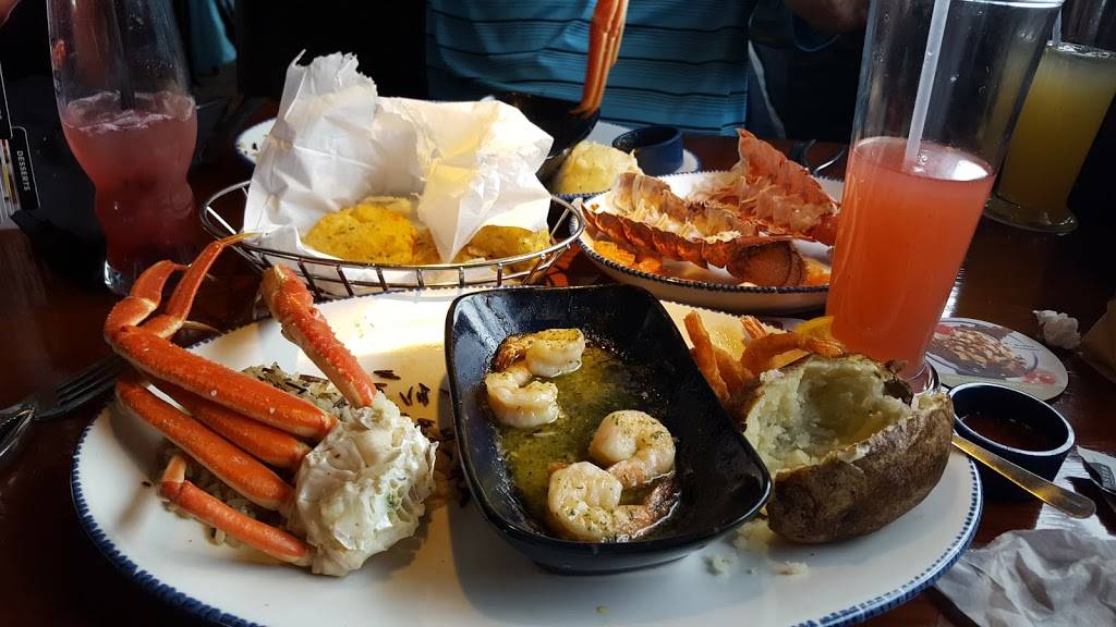 Red Lobster | restaurant | 1610 Bultman Rd, Madison, WI 53704, USA | 6082443530 OR +1 608-244-3530