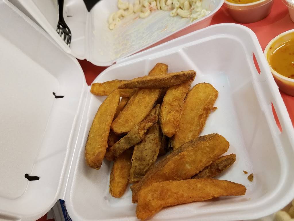 Sals Birdland Restaurants | restaurant | 400 Airpark Dr #10, Rochester, NY 14624, USA | 5853281620 OR +1 585-328-1620