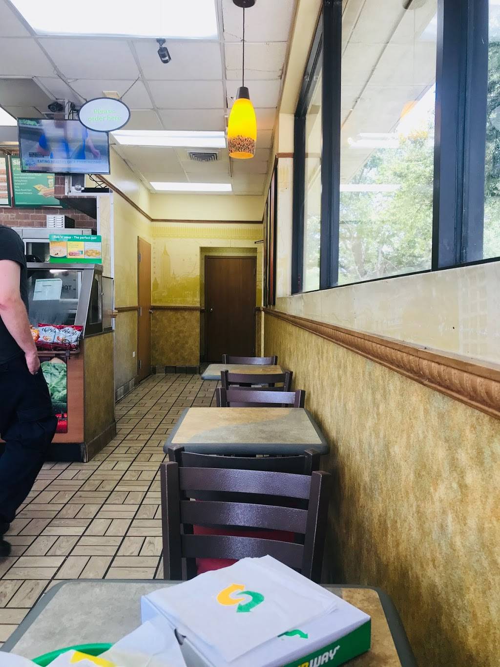 Subway | restaurant | 9301 4th St N, St. Petersburg, FL 33702, USA | 7275764986 OR +1 727-576-4986