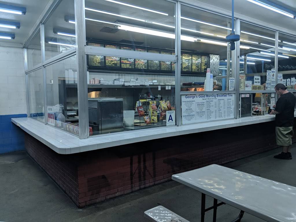 Georges Drive-In | restaurant | 9910 Magnolia Ave, Riverside, CA 92503, USA | 9516882471 OR +1 951-688-2471