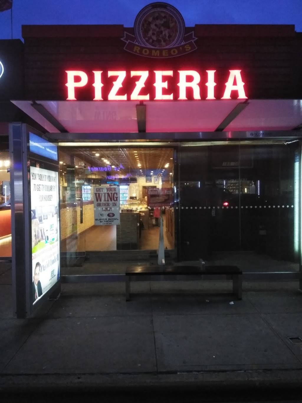 Romeos | restaurant | 188-08 Union Tpke, Flushing, NY 11366, USA | 7184544223 OR +1 718-454-4223
