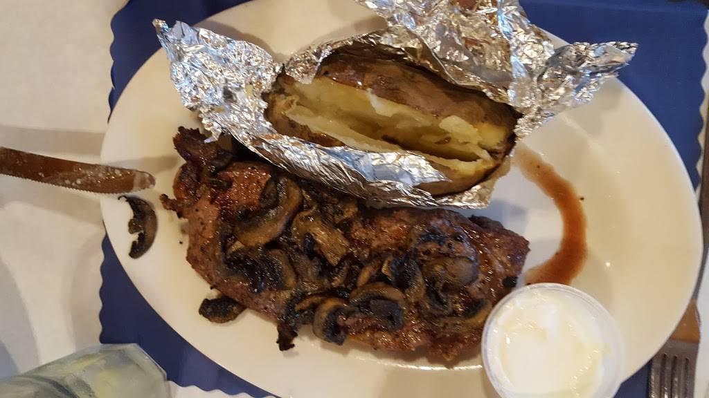 Summerville Grill | restaurant | 5370 St Paul Blvd, Rochester, NY 14617, USA | 5852875433 OR +1 585-287-5433