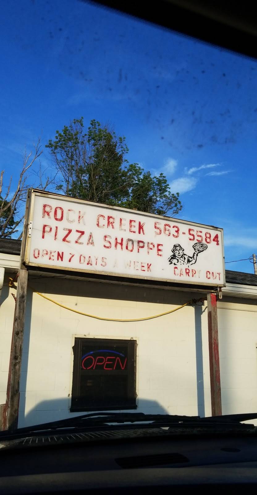 Rock Creek Pizza Shoppe | restaurant | 3038 E Water St, Rock Creek, OH 44084, USA | 4405635584 OR +1 440-563-5584