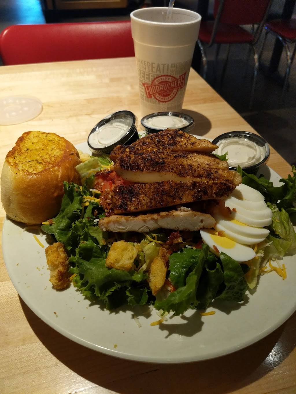 Fuddruckers | restaurant | 100 N Carter Rd, Ashland, VA 23005, USA | 8047986011 OR +1 804-798-6011