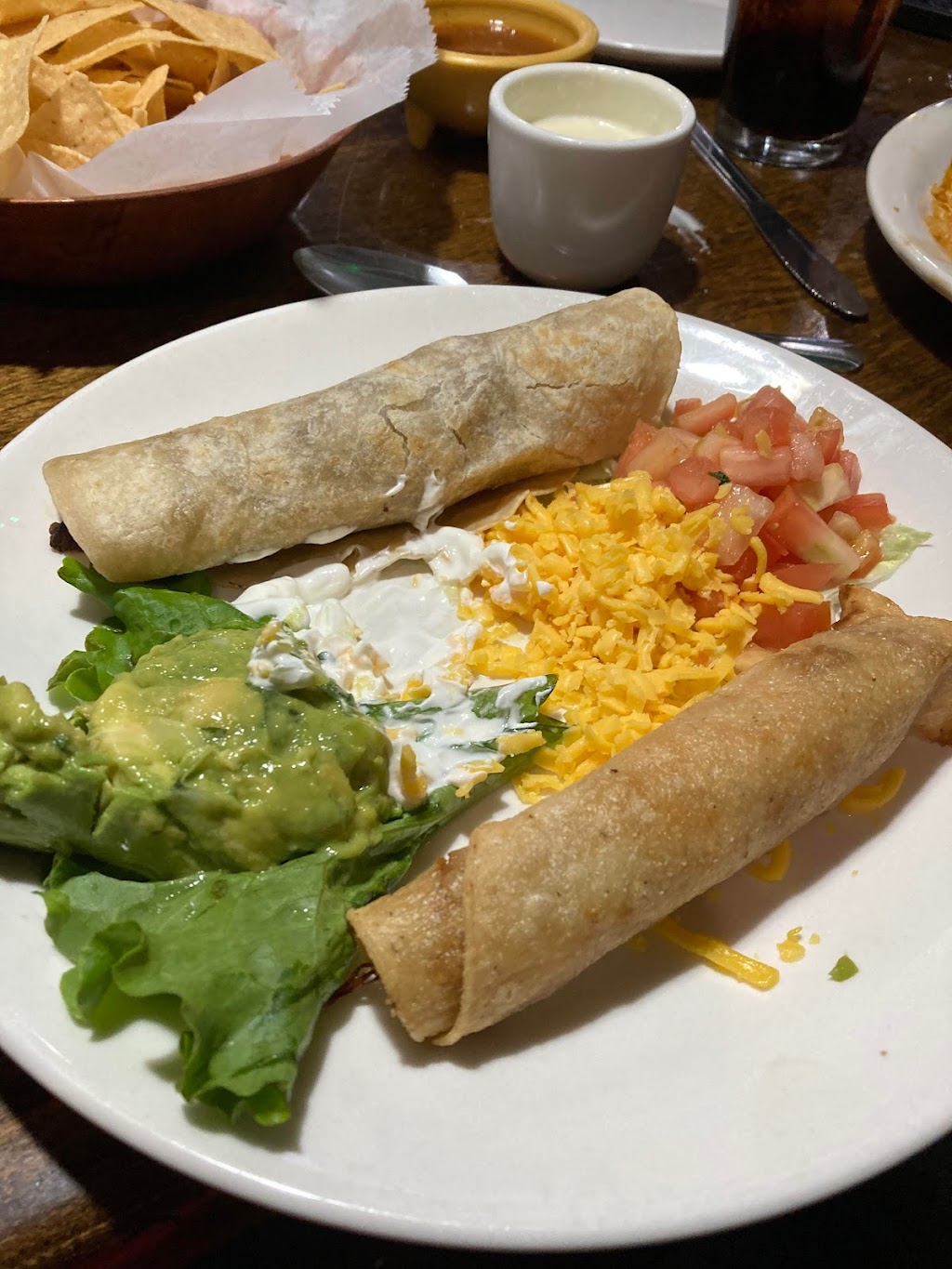 Los 3 Mexicanos Mexican Bar & Grill | restaurant | 13731 FM 1097, Willis, TX 77318, USA | 9362281150 OR +1 936-228-1150