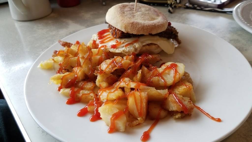 Miss Oxford Diner | restaurant | 233 S 3rd St, Oxford, PA 19363, USA | 6109322653 OR +1 610-932-2653