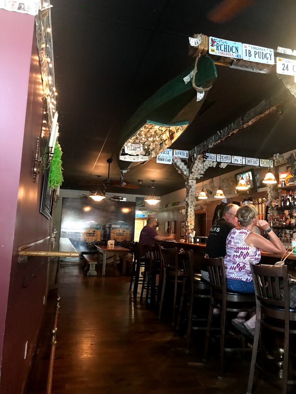 Jack Masons Tavern and Brewery | restaurant | 400 E Ridgeway St, Clifton Forge, VA 24422, USA | 5408625624 OR +1 540-862-5624