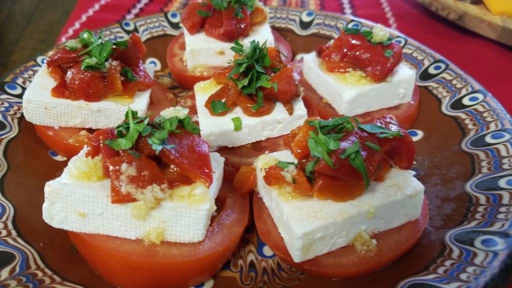 Restaurant Mehanata | restaurant | 1141 Lee St, Des Plaines, IL 60016, USA | 8478240100 OR +1 847-824-0100