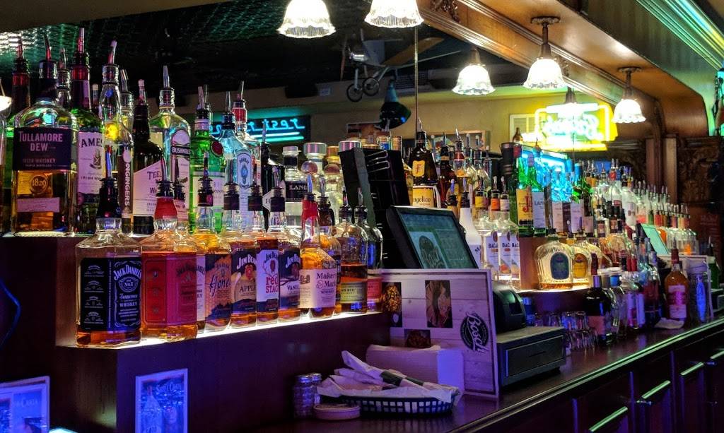 The Bosch Tavern | restaurant | 5871 S 108th St, Hales Corners, WI 53130, USA | 4144271400 OR +1 414-427-1400