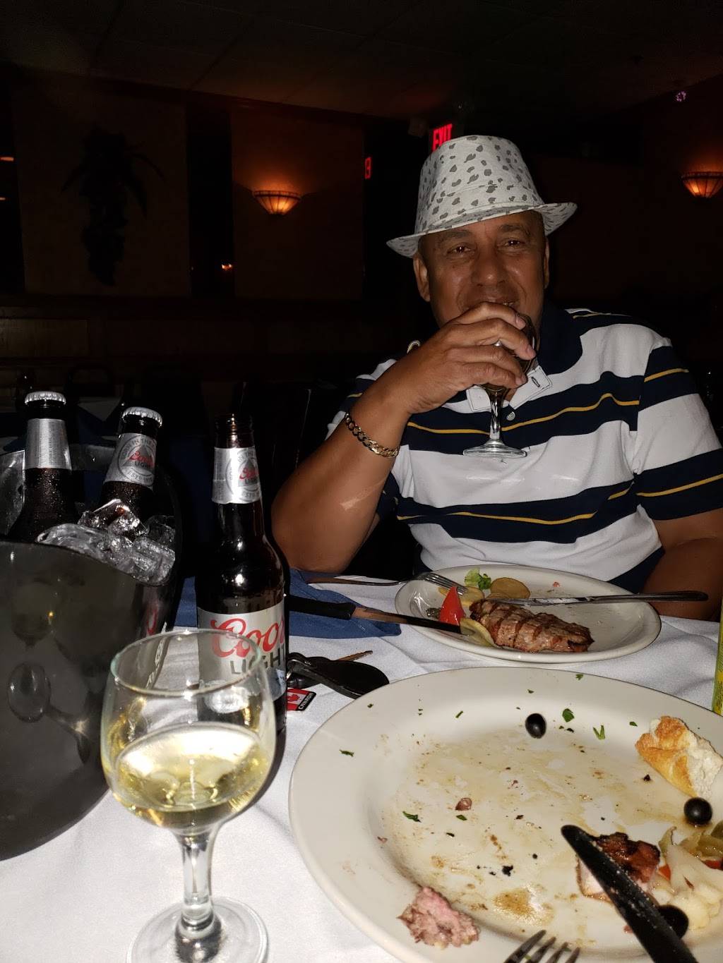 Lancers Restaurant | restaurant | 459 Ferry St, Newark, NJ 07105, USA | 9733442662 OR +1 973-344-2662