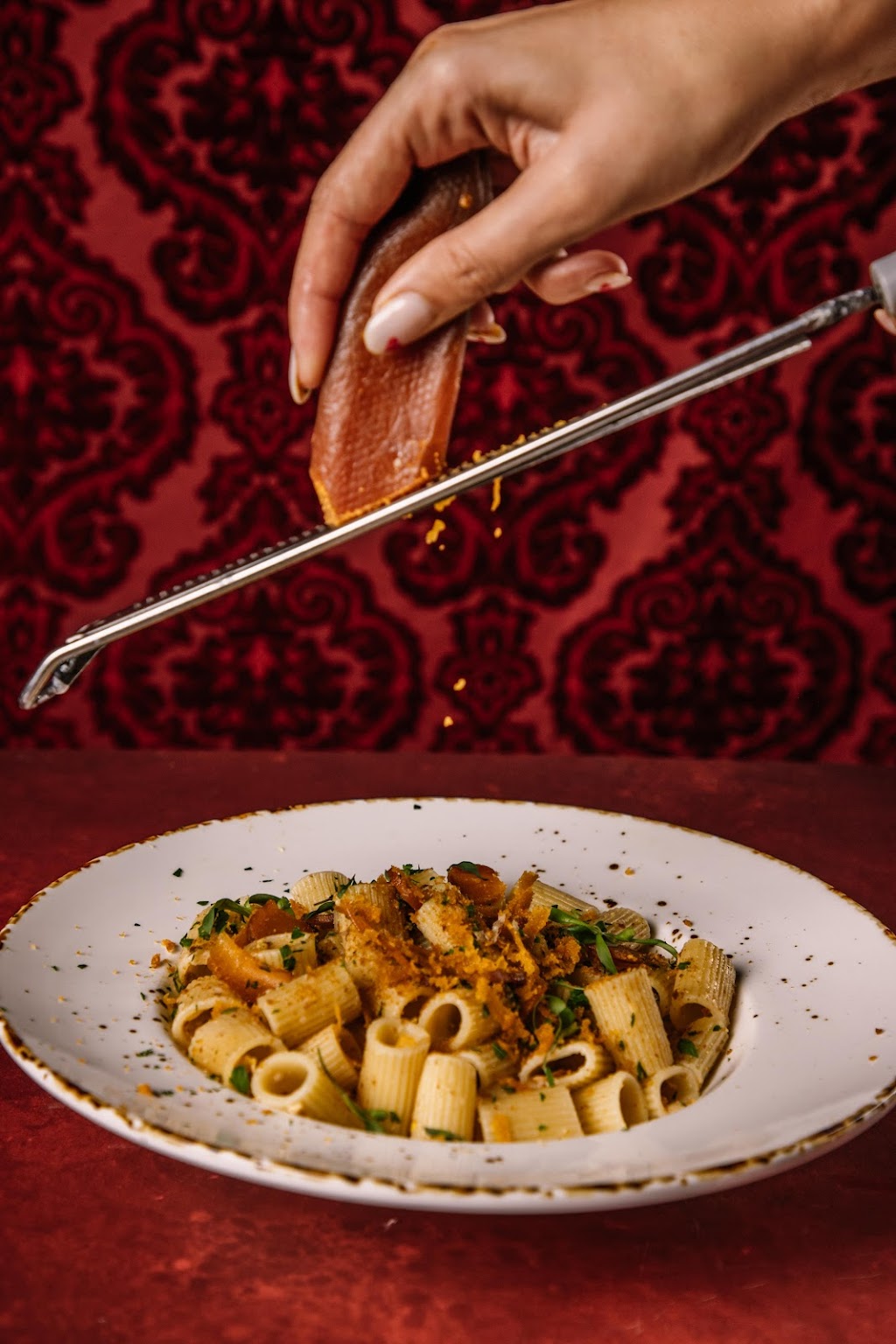 Members | night club | 1510 N Stanley Ave, Los Angeles, CA 90046, USA | 3103827066 OR +1 310-382-7066