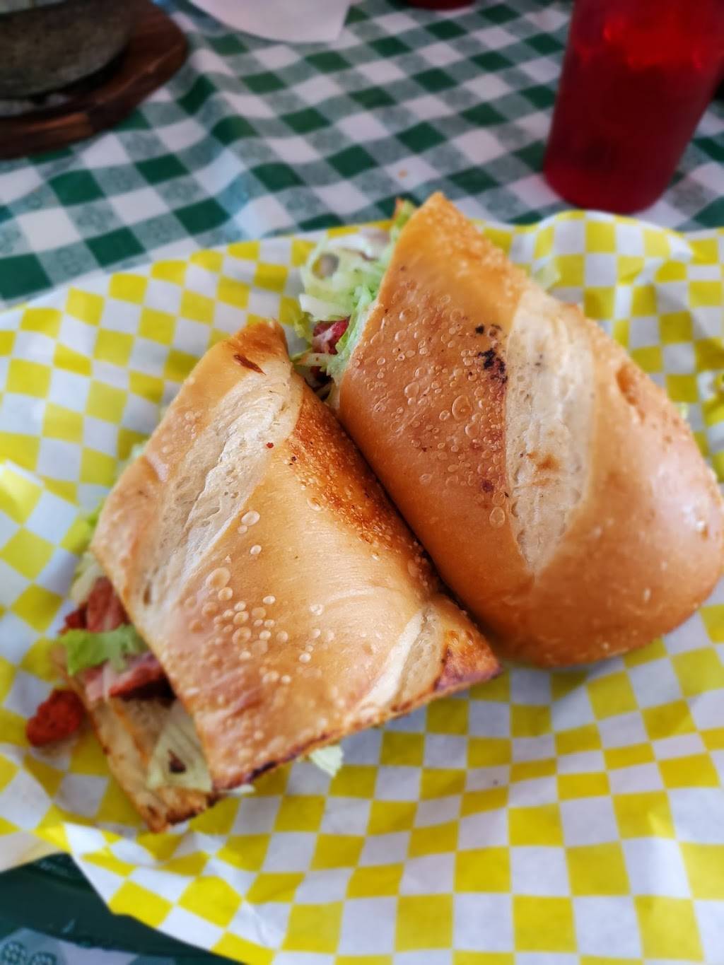 Sams Deli | restaurant | 643 S Highland St, Memphis, TN 38111, USA | 9014545582 OR +1 901-454-5582