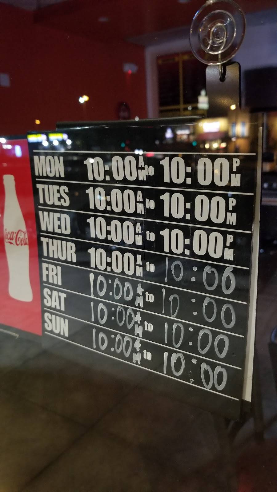 Taqueria Los Famosos | restaurant | 2220 E Plaza Blvd T-1, National City, CA 91950, USA | 6192592649 OR +1 619-259-2649