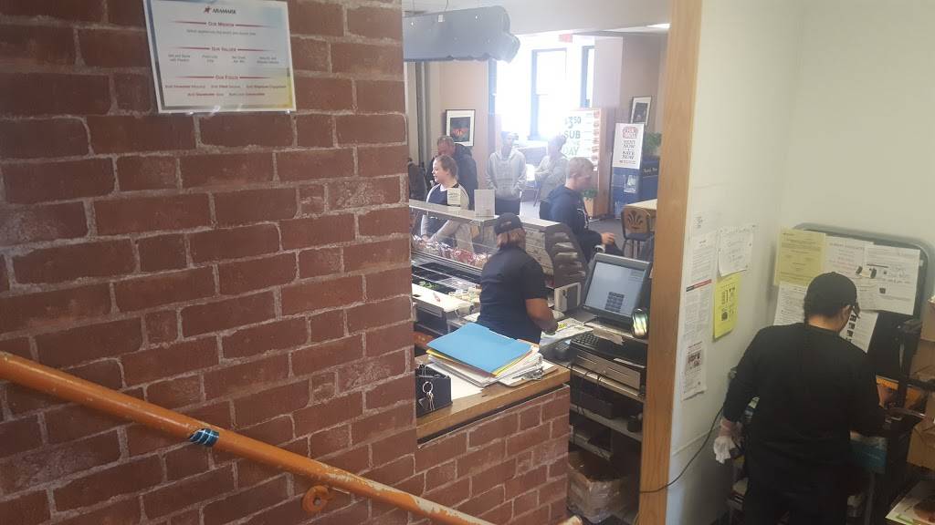 Subway Restaurants | restaurant | 3200 Cold Spring Rd, Indianapolis, IN 46222, USA | 3179556315 OR +1 317-955-6315