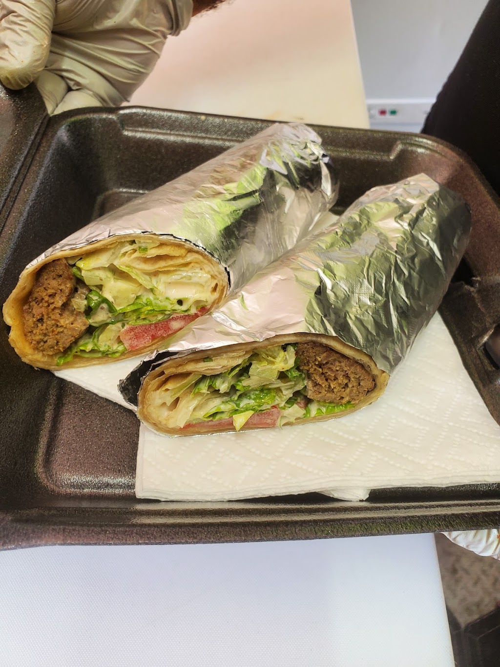 Kebab on the wheels | restaurant | 14 NW 7th Ave, Gainesville, FL 32601, USA | 3522143790 OR +1 352-214-3790