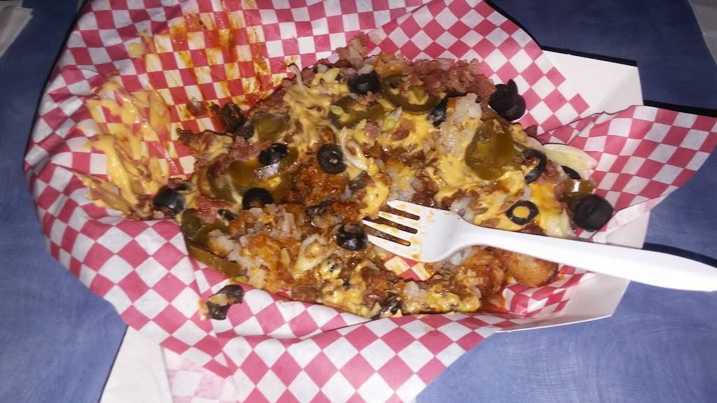 Rookies Sports Bar & Grill | restaurant | 1251 E Yosemite Ave, Manteca, CA 95336, USA | 2098242889 OR +1 209-824-2889