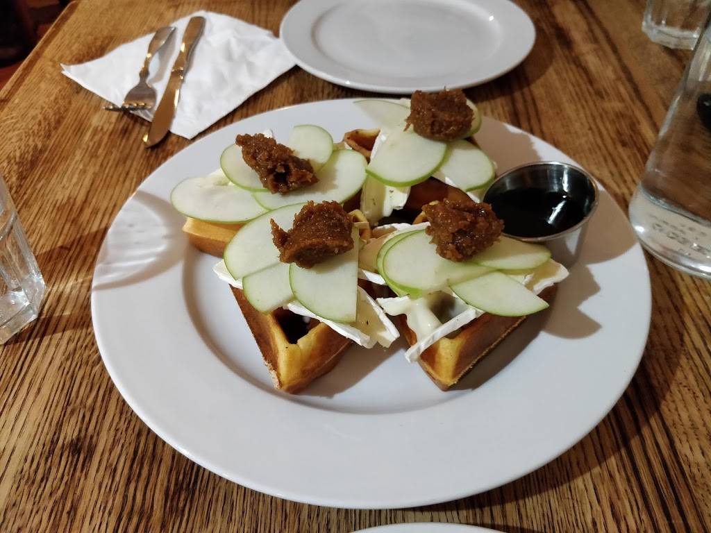 Fig & Waffle Cafe Bistro | restaurant | 735 Copeland St, Pittsburgh, PA 15232, USA | 4123279533 OR +1 412-327-9533