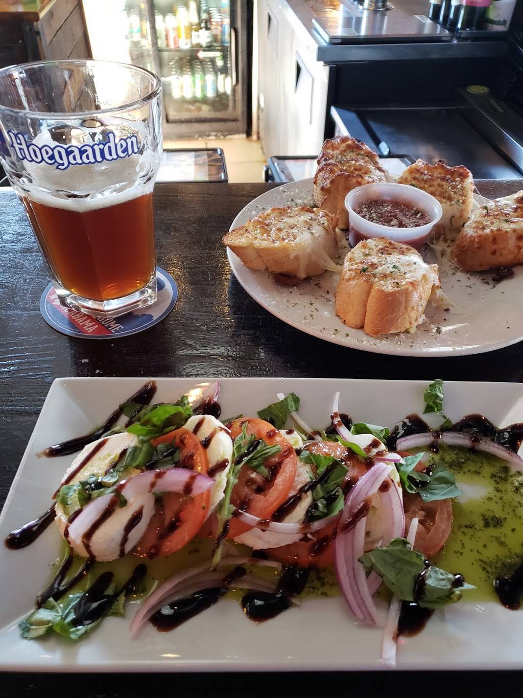 Basil Pizza & Bar | night club | 1101 Dunston Ave, Birmingham, AL 35213, USA | 2052244465 OR +1 205-224-4465