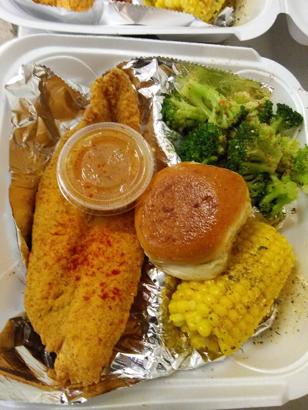 Skinny Chef Cafe | restaurant | 6962 Main St, Lithonia, GA 30058, USA | 6783349645 OR +1 678-334-9645