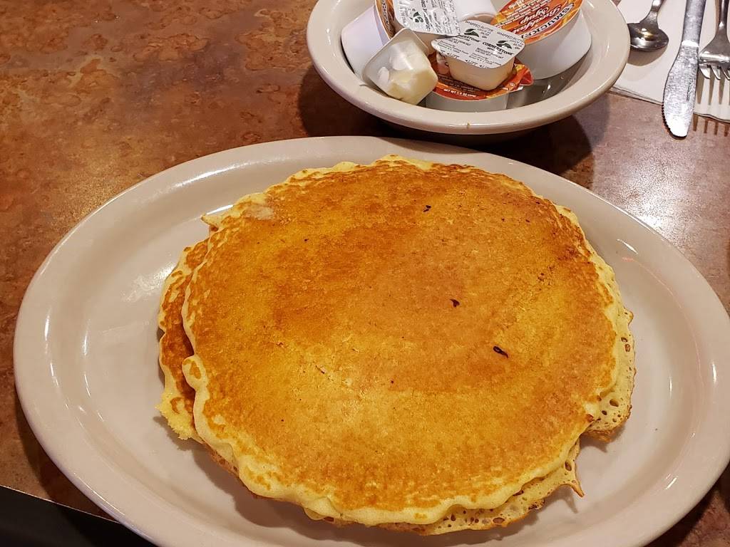 Cortland Diner | restaurant | 117 Main St, Cortland, NY 13045, USA | 6077538304 OR +1 607-753-8304