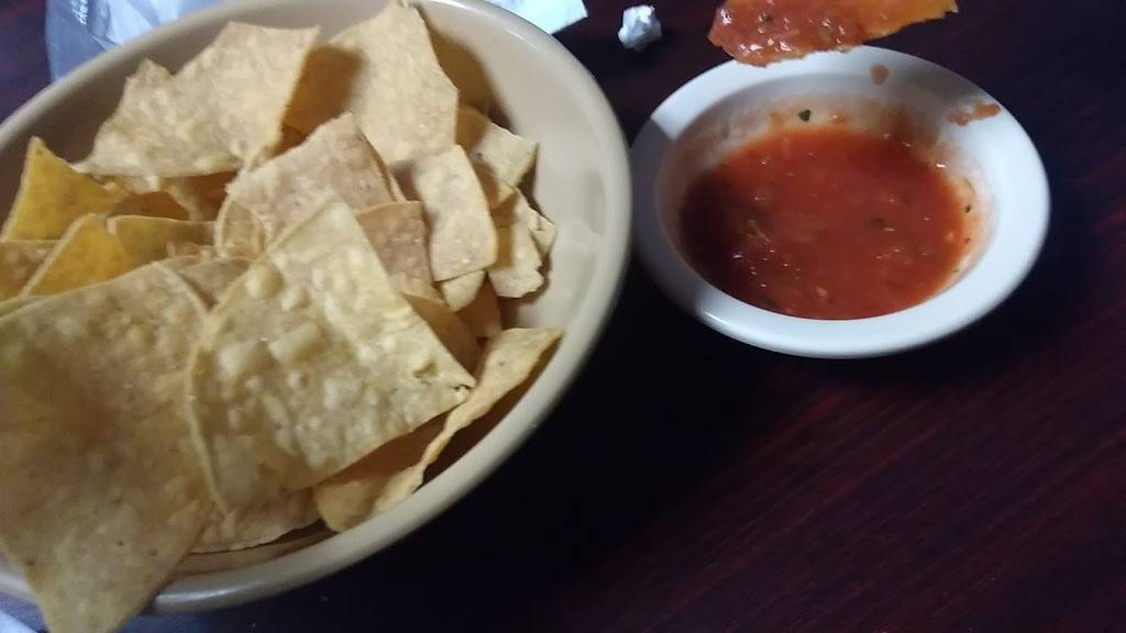 Castillos Mexican Restaurant | restaurant | 331 N Tennessee Ave, Etowah, TN 37331, USA | 4232636562 OR +1 423-263-6562