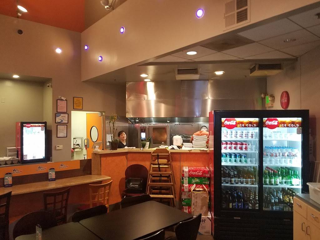 Vons Chicken | restaurant | 1930 Salvio St, Concord, CA 94520, USA | 9253345323 OR +1 925-334-5323