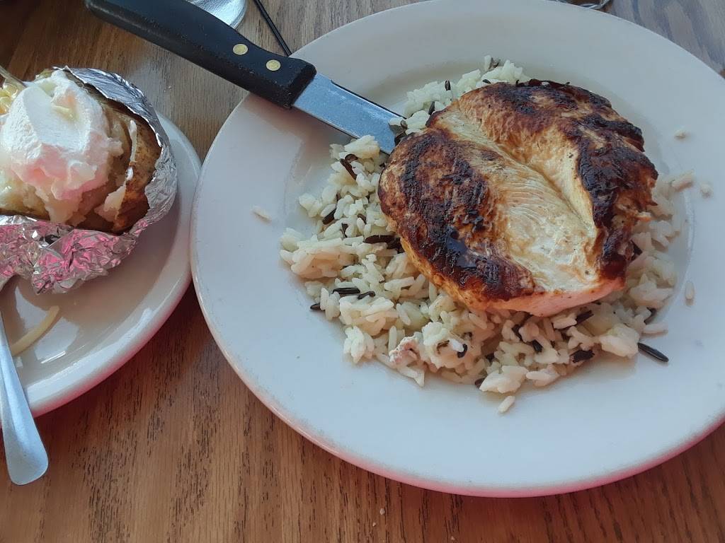 The Flying Machine | restaurant | 510 Briscoe Blvd, Lawrenceville, GA 30046, USA | 7709622262 OR +1 770-962-2262