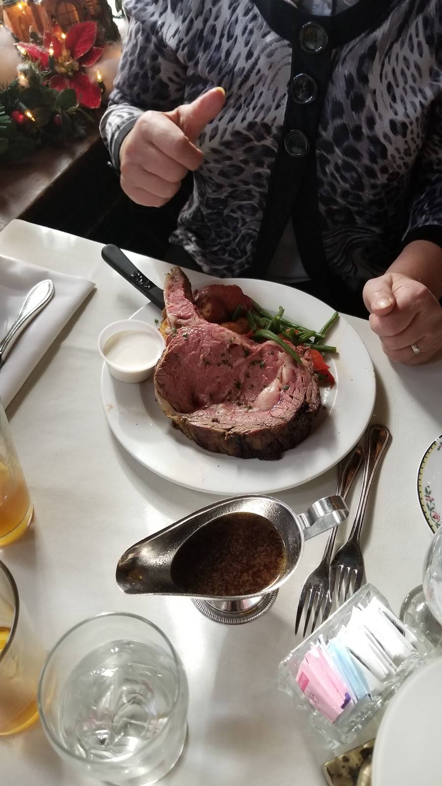 Lafayette House | restaurant | 109 Washington St, Foxborough, MA 02035, USA | 5085435344 OR +1 508-543-5344